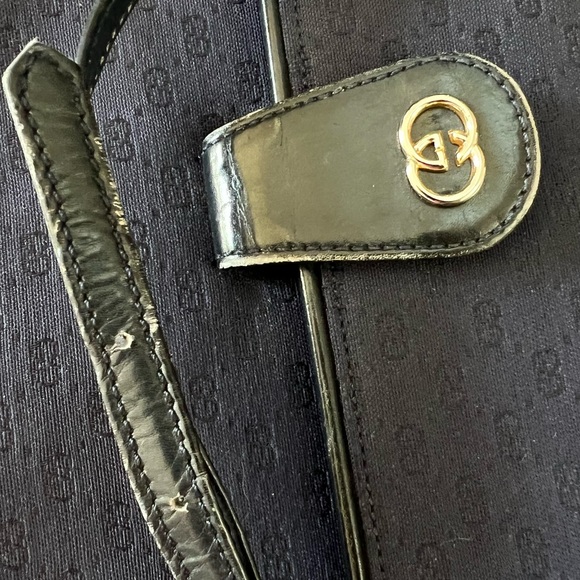 GUCCI 1970s GG Monogram Crossbody Bag - Picture 6 of 9